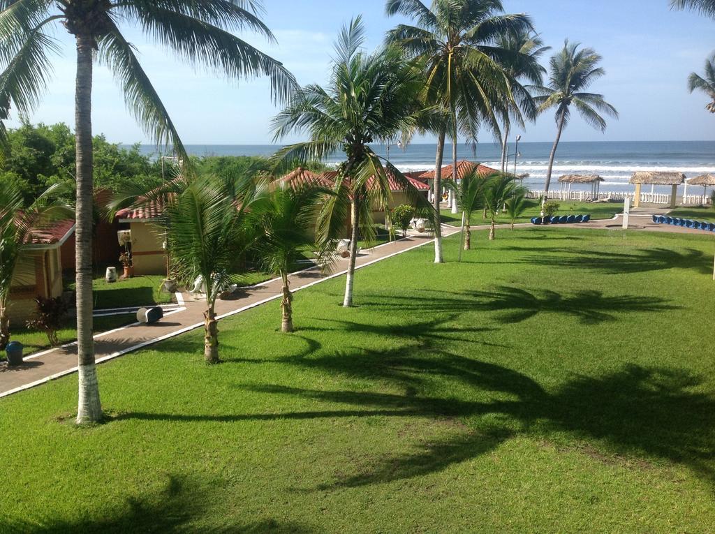 Hotel Tropiclub Playa El Cuco Esterno foto